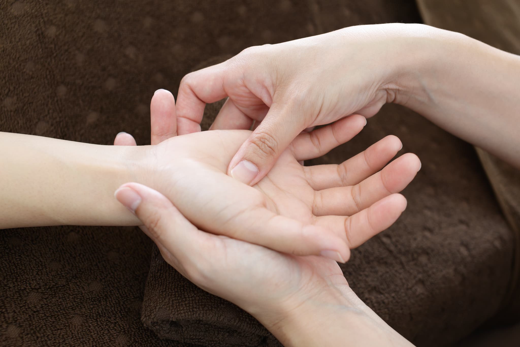 Aroma Hand Massage